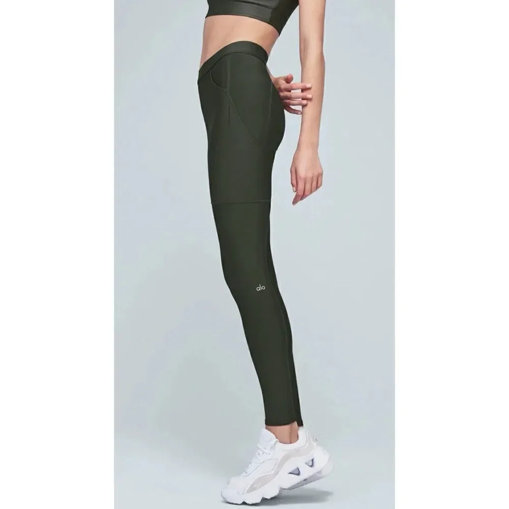 ALO Yoga High-Waist 4 Pocket Utility Legging Dark Cactus Size S / Exellent